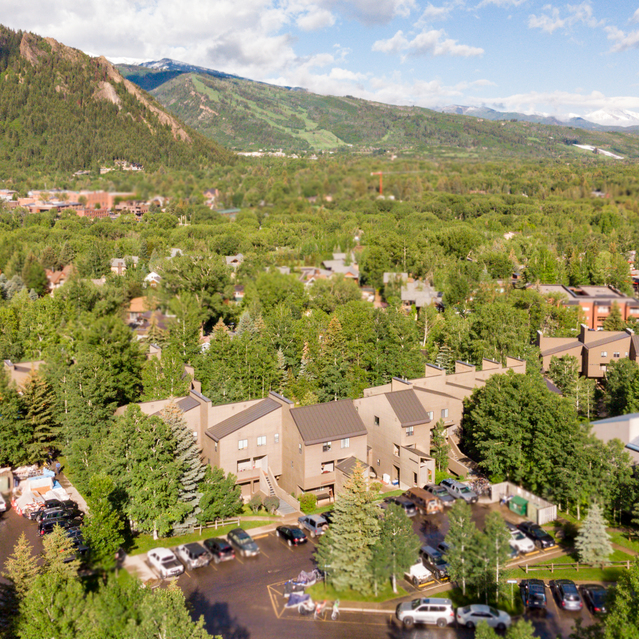 Aspen, Colorado Apartments | Centennial Apartments | Home